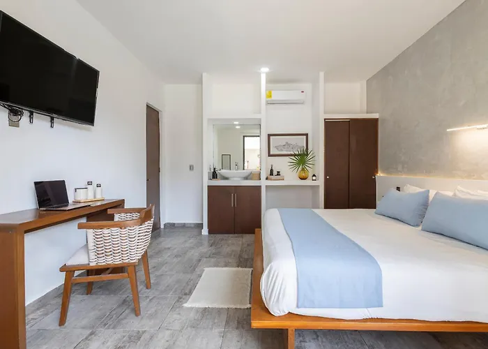Areia - Front Boutique 4*