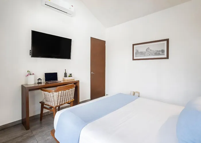 Areia - Front Boutique 4*